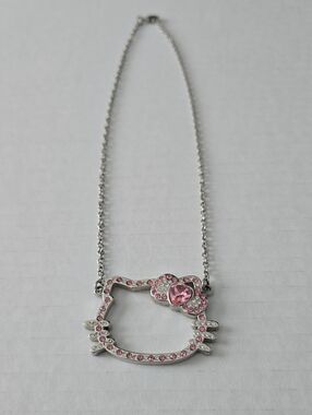 Sanrio Hello Kitty Rhinestone Face Outline Pendant Necklace Pink Heart Bow